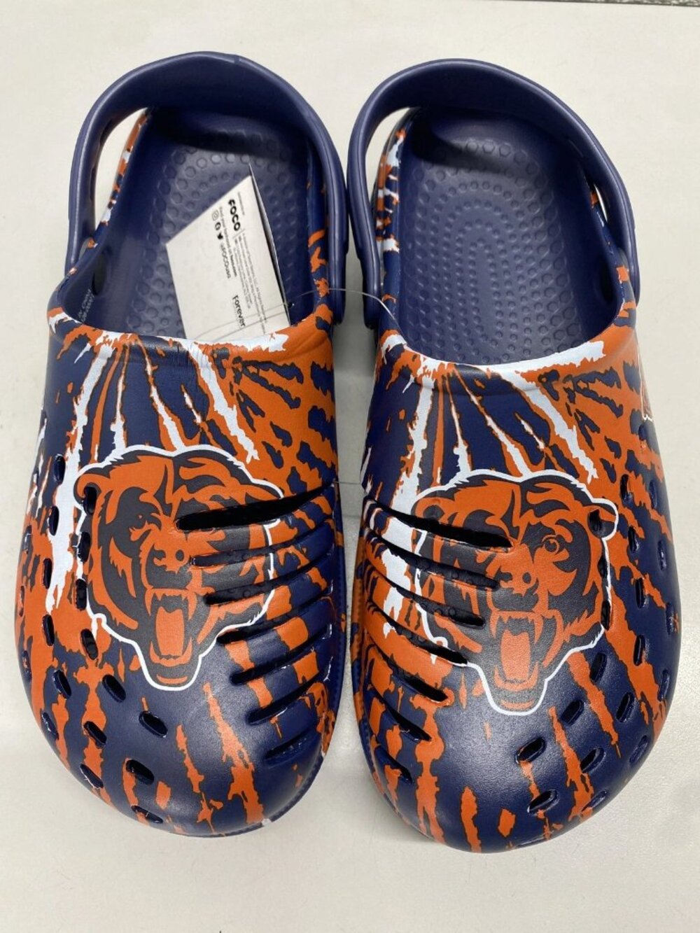 FOCO Chicago Bears Tie-Dye Clogs Men’s Size 9/10